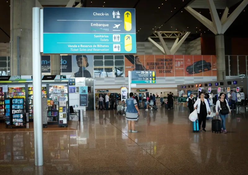 O Brasil fez as malas — e não foi pouca gente O Brasil fez as malas — e não foi pouca gente