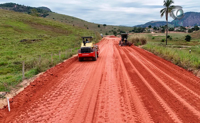 Obra de pavimentação avança na Vila Palmares, em Ecoporanga