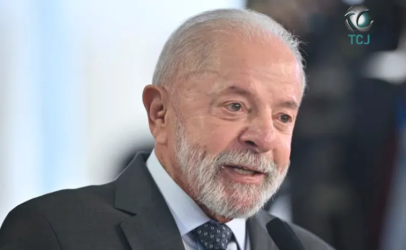 Lula lidera em todos os cenários de primeiro turno, aponta Datafolha