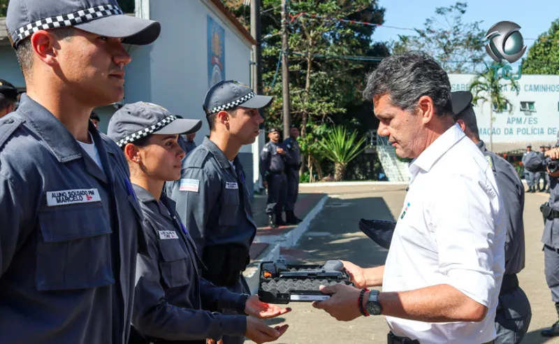 Governo equipa 100% da PMES com pistolas Glock e reforça segurança pública