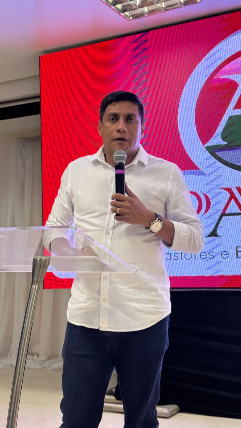 Nova diretoria da ASPAEPEC toma posse durante culto de gratidão em Pedro Canário Nova diretoria da ASPAEPEC toma posse durante culto de gratidão em Pedro Canário