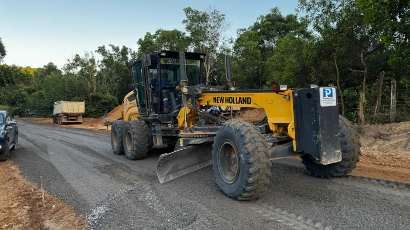 Obra de pavimentação até Floresta do Sul avança e atinge 30% de execução