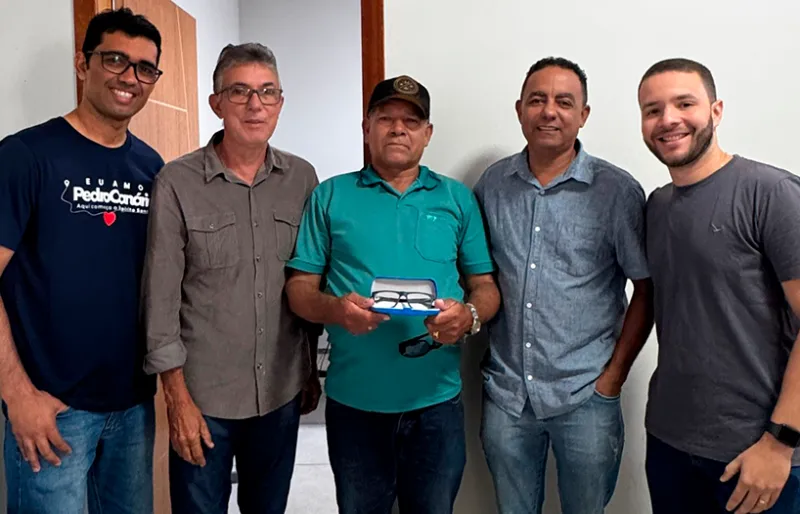 Pedro Canário entrega 156 óculos pelo Programa Oftalmológico Municipal Pedro Canário entrega 156 óculos pelo Programa Oftalmológico Municipal