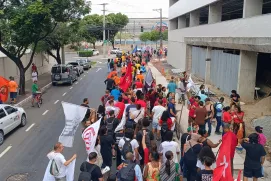 1º de Maio em Vitória tem protesto contra trabalho precário e conflitos agrários
