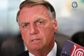 Bolsonaro dará depoimento em ação contra seu filho '03' no STF