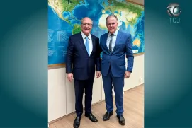 Casagrande enfrenta tarifa de Trump e defende soberania econômica capixaba em Brasília