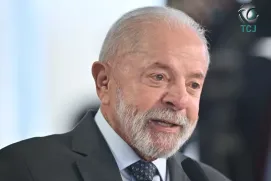 Lula lidera em todos os cenários de primeiro turno, aponta Datafolha