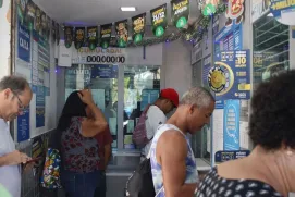 Mega-Sena acumula e prêmio principal vai para R$ 7,5 milhões