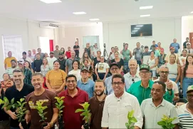 Pedro Canário recebe entrega de mudas de café e Goiaba para fortalecimento da agricultura familiar