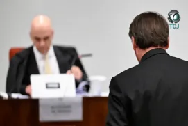 STF abre julgamento da trama golpista; Bolsonaro e generais no banco dos réus