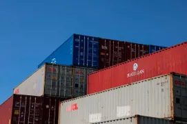 Trump oficializa tarifas de 50% sobre maioria dos produtos importados do Canadá